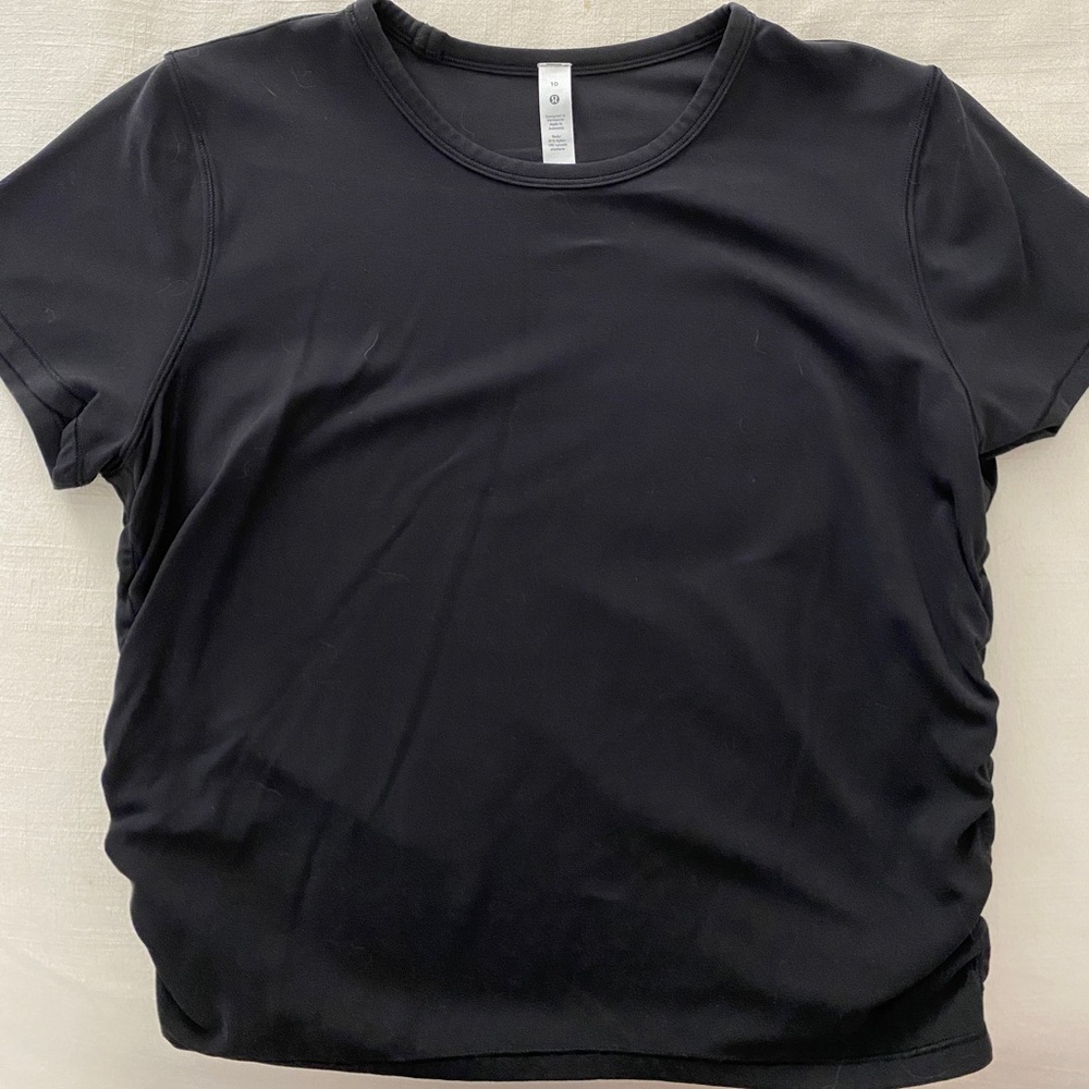 Lululemon Black Tee
